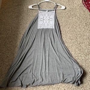 Grey/white dress
